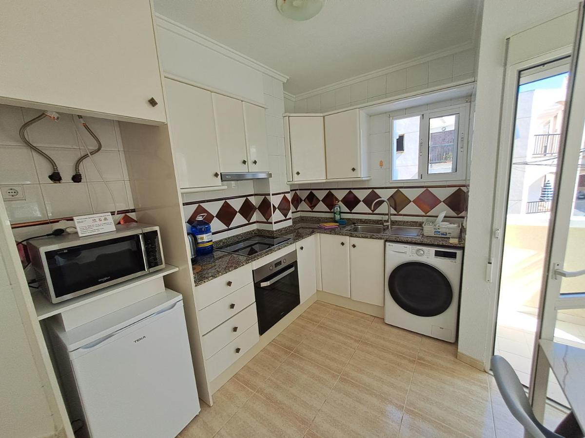 Apartment Near Sea Nortico 5 Torrevieja Spain Eksteriør billede